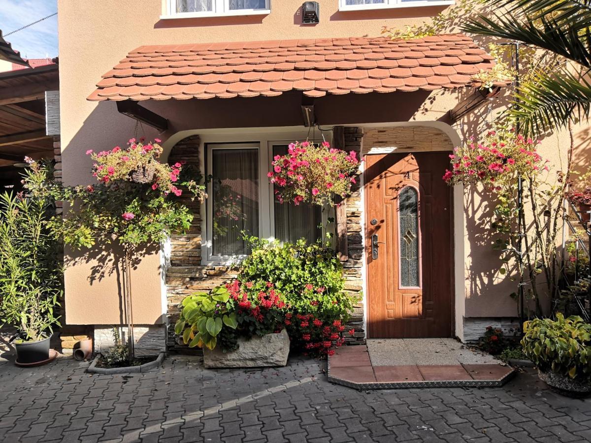 Penzion u Šmídů Náměstí Jaroslavice  Exteriér fotografie