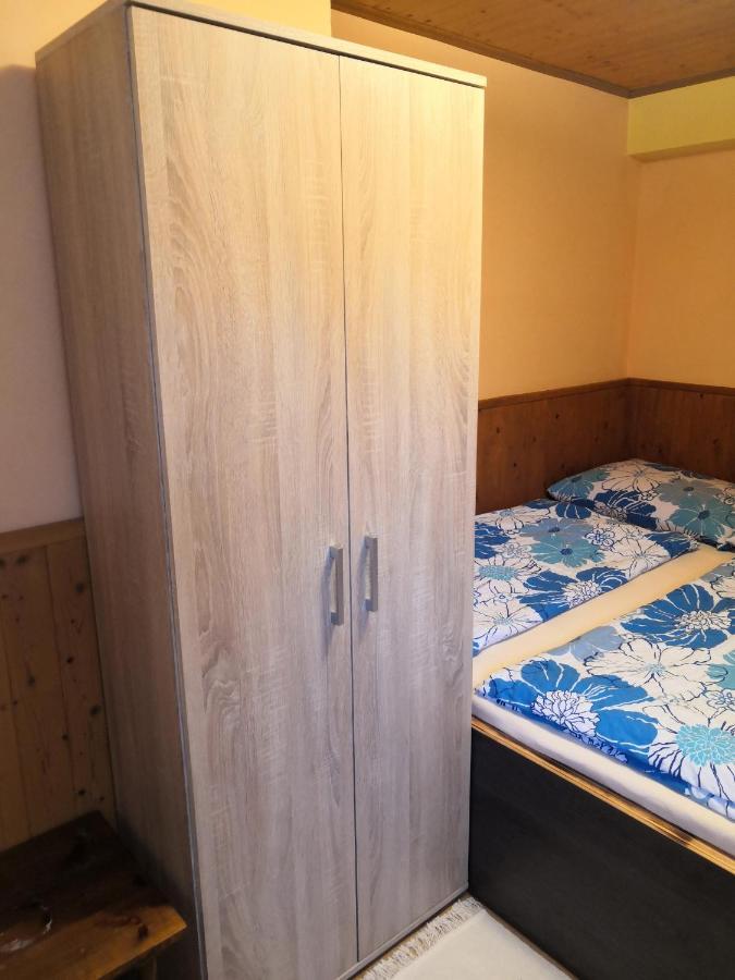 Penzion u Šmídů Náměstí Jaroslavice  Exteriér fotografie